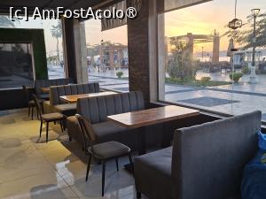 [P20] Luxor, Restaurant „Kaya Restoz” Sala goală la acea oră, lume era pe terasă » foto by mprofeanu
 - 
<span class="allrVoted glyphicon glyphicon-heart hidden" id="av1531001"></span>
<a class="m-l-10 hidden" id="sv1531001" onclick="voting_Foto_DelVot(,1531001,25941)" role="button">șterge vot <span class="glyphicon glyphicon-remove"></span></a>
<a id="v91531001" class=" c-red"  onclick="voting_Foto_SetVot(1531001)" role="button"><span class="glyphicon glyphicon-heart-empty"></span> <b>LIKE</b> = Votează poza</a> <img class="hidden"  id="f1531001W9" src="/imagini/loader.gif" border="0" /><span class="AjErrMes hidden" id="e1531001ErM"></span>