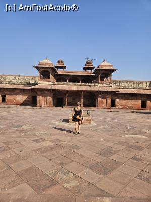 [P27] Fatehpur Sikri » foto by robert
 - 
<span class="allrVoted glyphicon glyphicon-heart hidden" id="av1464588"></span>
<a class="m-l-10 hidden" id="sv1464588" onclick="voting_Foto_DelVot(,1464588,26028)" role="button">șterge vot <span class="glyphicon glyphicon-remove"></span></a>
<a id="v91464588" class=" c-red"  onclick="voting_Foto_SetVot(1464588)" role="button"><span class="glyphicon glyphicon-heart-empty"></span> <b>LIKE</b> = Votează poza</a> <img class="hidden"  id="f1464588W9" src="/imagini/loader.gif" border="0" /><span class="AjErrMes hidden" id="e1464588ErM"></span>