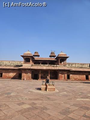 [P28] Fatehpur Sikri » foto by robert
 - 
<span class="allrVoted glyphicon glyphicon-heart hidden" id="av1464589"></span>
<a class="m-l-10 hidden" id="sv1464589" onclick="voting_Foto_DelVot(,1464589,26028)" role="button">șterge vot <span class="glyphicon glyphicon-remove"></span></a>
<a id="v91464589" class=" c-red"  onclick="voting_Foto_SetVot(1464589)" role="button"><span class="glyphicon glyphicon-heart-empty"></span> <b>LIKE</b> = Votează poza</a> <img class="hidden"  id="f1464589W9" src="/imagini/loader.gif" border="0" /><span class="AjErrMes hidden" id="e1464589ErM"></span>