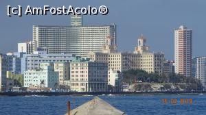 [P01] Hotel National de Cuba si cladirea Focsa privite de pe colina La Cabana » foto by mecut
 - 
<span class="allrVoted glyphicon glyphicon-heart hidden" id="av1136554"></span>
<a class="m-l-10 hidden" id="sv1136554" onclick="voting_Foto_DelVot(,1136554,26029)" role="button">șterge vot <span class="glyphicon glyphicon-remove"></span></a>
<a id="v91136554" class=" c-red"  onclick="voting_Foto_SetVot(1136554)" role="button"><span class="glyphicon glyphicon-heart-empty"></span> <b>LIKE</b> = Votează poza</a> <img class="hidden"  id="f1136554W9" src="/imagini/loader.gif" border="0" /><span class="AjErrMes hidden" id="e1136554ErM"></span>