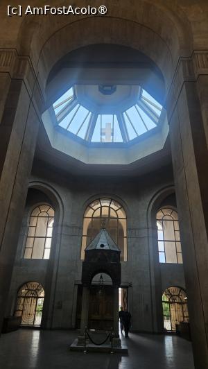 [P27] catedrala Grigorie Iluminatorul » foto by robert
 - 
<span class="allrVoted glyphicon glyphicon-heart hidden" id="av1544083"></span>
<a class="m-l-10 hidden" id="sv1544083" onclick="voting_Foto_DelVot(,1544083,26066)" role="button">șterge vot <span class="glyphicon glyphicon-remove"></span></a>
<a id="v91544083" class=" c-red"  onclick="voting_Foto_SetVot(1544083)" role="button"><span class="glyphicon glyphicon-heart-empty"></span> <b>LIKE</b> = Votează poza</a> <img class="hidden"  id="f1544083W9" src="/imagini/loader.gif" border="0" /><span class="AjErrMes hidden" id="e1544083ErM"></span>