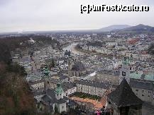 [P05] Panorama asupra orasului Salzburg, vazut de la Castel. » foto by presario
 - 
<span class="allrVoted glyphicon glyphicon-heart hidden" id="av119889"></span>
<a class="m-l-10 hidden" id="sv119889" onclick="voting_Foto_DelVot(,119889,26232)" role="button">șterge vot <span class="glyphicon glyphicon-remove"></span></a>
<a id="v9119889" class=" c-red"  onclick="voting_Foto_SetVot(119889)" role="button"><span class="glyphicon glyphicon-heart-empty"></span> <b>LIKE</b> = Votează poza</a> <img class="hidden"  id="f119889W9" src="/imagini/loader.gif" border="0" /><span class="AjErrMes hidden" id="e119889ErM"></span>