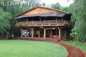 [P27] Puerto Iguazu, Complex Turistic Aripuca, Centru de Interpretare o clădire cu etaj construită din bambus, ne apropiem de ea...  » foto by mprofeanu
 - 
<span class="allrVoted glyphicon glyphicon-heart hidden" id="av1156814"></span>
<a class="m-l-10 hidden" id="sv1156814" onclick="voting_Foto_DelVot(,1156814,26268)" role="button">șterge vot <span class="glyphicon glyphicon-remove"></span></a>
<a id="v91156814" class=" c-red"  onclick="voting_Foto_SetVot(1156814)" role="button"><span class="glyphicon glyphicon-heart-empty"></span> <b>LIKE</b> = Votează poza</a> <img class="hidden"  id="f1156814W9" src="/imagini/loader.gif" border="0" /><span class="AjErrMes hidden" id="e1156814ErM"></span>