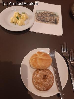 [P08] Restaurant Mirabell » foto by adso
 - 
<span class="allrVoted glyphicon glyphicon-heart hidden" id="av1518909"></span>
<a class="m-l-10 hidden" id="sv1518909" onclick="voting_Foto_DelVot(,1518909,26283)" role="button">șterge vot <span class="glyphicon glyphicon-remove"></span></a>
<a id="v91518909" class=" c-red"  onclick="voting_Foto_SetVot(1518909)" role="button"><span class="glyphicon glyphicon-heart-empty"></span> <b>LIKE</b> = Votează poza</a> <img class="hidden"  id="f1518909W9" src="/imagini/loader.gif" border="0" /><span class="AjErrMes hidden" id="e1518909ErM"></span>