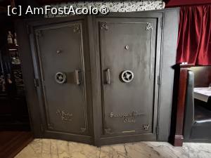 [P19] Cucina D’Onore,acum obiect decorativ,pe vremuri seif » foto by AZE
 - 
<span class="allrVoted glyphicon glyphicon-heart hidden" id="av1532146"></span>
<a class="m-l-10 hidden" id="sv1532146" onclick="voting_Foto_DelVot(,1532146,26304)" role="button">șterge vot <span class="glyphicon glyphicon-remove"></span></a>
<a id="v91532146" class=" c-red"  onclick="voting_Foto_SetVot(1532146)" role="button"><span class="glyphicon glyphicon-heart-empty"></span> <b>LIKE</b> = Votează poza</a> <img class="hidden"  id="f1532146W9" src="/imagini/loader.gif" border="0" /><span class="AjErrMes hidden" id="e1532146ErM"></span>