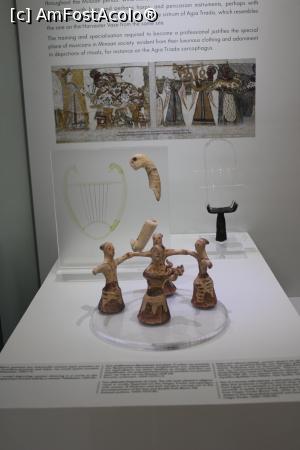 [P20] Heraklion, Muzeul de Arheologie, Figurine din lut dansând, 1450- 1350 î.H. » foto by mprofeanu
 - 
<span class="allrVoted glyphicon glyphicon-heart hidden" id="av1285942"></span>
<a class="m-l-10 hidden" id="sv1285942" onclick="voting_Foto_DelVot(,1285942,26337)" role="button">șterge vot <span class="glyphicon glyphicon-remove"></span></a>
<a id="v91285942" class=" c-red"  onclick="voting_Foto_SetVot(1285942)" role="button"><span class="glyphicon glyphicon-heart-empty"></span> <b>LIKE</b> = Votează poza</a> <img class="hidden"  id="f1285942W9" src="/imagini/loader.gif" border="0" /><span class="AjErrMes hidden" id="e1285942ErM"></span>