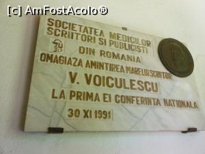 [P06] Pârscov - Casa memorială "Vasile Voiculescu", placa comemorativă. » foto by iulianic
 - 
<span class="allrVoted glyphicon glyphicon-heart hidden" id="av1309828"></span>
<a class="m-l-10 hidden" id="sv1309828" onclick="voting_Foto_DelVot(,1309828,26354)" role="button">șterge vot <span class="glyphicon glyphicon-remove"></span></a>
<a id="v91309828" class=" c-red"  onclick="voting_Foto_SetVot(1309828)" role="button"><span class="glyphicon glyphicon-heart-empty"></span> <b>LIKE</b> = Votează poza</a> <img class="hidden"  id="f1309828W9" src="/imagini/loader.gif" border="0" /><span class="AjErrMes hidden" id="e1309828ErM"></span>