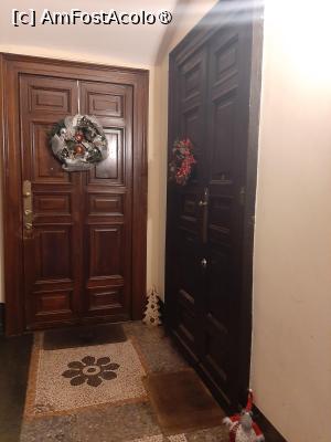 [P22] Casa Sobit » foto by adso
 - 
<span class="allrVoted glyphicon glyphicon-heart hidden" id="av1546190"></span>
<a class="m-l-10 hidden" id="sv1546190" onclick="voting_Foto_DelVot(,1546190,26375)" role="button">șterge vot <span class="glyphicon glyphicon-remove"></span></a>
<a id="v91546190" class=" c-red"  onclick="voting_Foto_SetVot(1546190)" role="button"><span class="glyphicon glyphicon-heart-empty"></span> <b>LIKE</b> = Votează poza</a> <img class="hidden"  id="f1546190W9" src="/imagini/loader.gif" border="0" /><span class="AjErrMes hidden" id="e1546190ErM"></span>