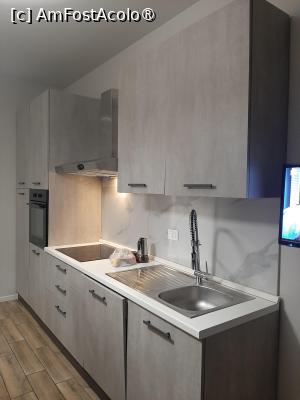 [P26] Casa Sobit » foto by adso
 - 
<span class="allrVoted glyphicon glyphicon-heart hidden" id="av1546194"></span>
<a class="m-l-10 hidden" id="sv1546194" onclick="voting_Foto_DelVot(,1546194,26375)" role="button">șterge vot <span class="glyphicon glyphicon-remove"></span></a>
<a id="v91546194" class=" c-red"  onclick="voting_Foto_SetVot(1546194)" role="button"><span class="glyphicon glyphicon-heart-empty"></span> <b>LIKE</b> = Votează poza</a> <img class="hidden"  id="f1546194W9" src="/imagini/loader.gif" border="0" /><span class="AjErrMes hidden" id="e1546194ErM"></span>