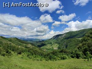 [P06] Drumeție pe traseul: Peștera Huda lui Papară- Troița- Vânătările Ponorului- Cascada Vânătarile Ponorului » foto by Dana2008
 - 
<span class="allrVoted glyphicon glyphicon-heart hidden" id="av1170680"></span>
<a class="m-l-10 hidden" id="sv1170680" onclick="voting_Foto_DelVot(,1170680,26390)" role="button">șterge vot <span class="glyphicon glyphicon-remove"></span></a>
<a id="v91170680" class=" c-red"  onclick="voting_Foto_SetVot(1170680)" role="button"><span class="glyphicon glyphicon-heart-empty"></span> <b>LIKE</b> = Votează poza</a> <img class="hidden"  id="f1170680W9" src="/imagini/loader.gif" border="0" /><span class="AjErrMes hidden" id="e1170680ErM"></span>