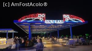 [P31] Sky Bar...unde mai stateam seara la un 'ceai' » foto by artemisa24
 - 
<span class="allrVoted glyphicon glyphicon-heart hidden" id="av1515132"></span>
<a class="m-l-10 hidden" id="sv1515132" onclick="voting_Foto_DelVot(,1515132,26773)" role="button">șterge vot <span class="glyphicon glyphicon-remove"></span></a>
<a id="v91515132" class=" c-red"  onclick="voting_Foto_SetVot(1515132)" role="button"><span class="glyphicon glyphicon-heart-empty"></span> <b>LIKE</b> = Votează poza</a> <img class="hidden"  id="f1515132W9" src="/imagini/loader.gif" border="0" /><span class="AjErrMes hidden" id="e1515132ErM"></span>