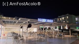 [P32] una din terasele de langa plaja » foto by artemisa24
 - 
<span class="allrVoted glyphicon glyphicon-heart hidden" id="av1515133"></span>
<a class="m-l-10 hidden" id="sv1515133" onclick="voting_Foto_DelVot(,1515133,26773)" role="button">șterge vot <span class="glyphicon glyphicon-remove"></span></a>
<a id="v91515133" class=" c-red"  onclick="voting_Foto_SetVot(1515133)" role="button"><span class="glyphicon glyphicon-heart-empty"></span> <b>LIKE</b> = Votează poza</a> <img class="hidden"  id="f1515133W9" src="/imagini/loader.gif" border="0" /><span class="AjErrMes hidden" id="e1515133ErM"></span>