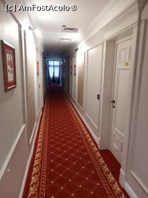 [P12] Hotel Versay -  interior » foto by zlatna
 - 
<span class="allrVoted glyphicon glyphicon-heart hidden" id="av1503320"></span>
<a class="m-l-10 hidden" id="sv1503320" onclick="voting_Foto_DelVot(,1503320,27041)" role="button">șterge vot <span class="glyphicon glyphicon-remove"></span></a>
<a id="v91503320" class=" c-red"  onclick="voting_Foto_SetVot(1503320)" role="button"><span class="glyphicon glyphicon-heart-empty"></span> <b>LIKE</b> = Votează poza</a> <img class="hidden"  id="f1503320W9" src="/imagini/loader.gif" border="0" /><span class="AjErrMes hidden" id="e1503320ErM"></span>