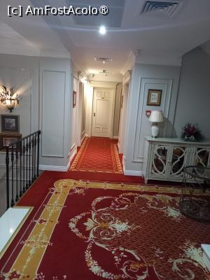 [P09] Hotel Versay -  interior » foto by zlatna
 - 
<span class="allrVoted glyphicon glyphicon-heart hidden" id="av1503317"></span>
<a class="m-l-10 hidden" id="sv1503317" onclick="voting_Foto_DelVot(,1503317,27041)" role="button">șterge vot <span class="glyphicon glyphicon-remove"></span></a>
<a id="v91503317" class=" c-red"  onclick="voting_Foto_SetVot(1503317)" role="button"><span class="glyphicon glyphicon-heart-empty"></span> <b>LIKE</b> = Votează poza</a> <img class="hidden"  id="f1503317W9" src="/imagini/loader.gif" border="0" /><span class="AjErrMes hidden" id="e1503317ErM"></span>