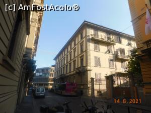 P03 [AUG-2021] Clădirea în care se află, la etajul al doile, hotel Desirée