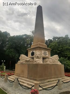 [P13] Obeliscul cu Lei, cel mai vechi monument din istoria modernă a țării » foto by Zoazore
 - 
<span class="allrVoted glyphicon glyphicon-heart hidden" id="av1526203"></span>
<a class="m-l-10 hidden" id="sv1526203" onclick="voting_Foto_DelVot(,1526203,27139)" role="button">șterge vot <span class="glyphicon glyphicon-remove"></span></a>
<a id="v91526203" class=" c-red"  onclick="voting_Foto_SetVot(1526203)" role="button"><span class="glyphicon glyphicon-heart-empty"></span> <b>LIKE</b> = Votează poza</a> <img class="hidden"  id="f1526203W9" src="/imagini/loader.gif" border="0" /><span class="AjErrMes hidden" id="e1526203ErM"></span>