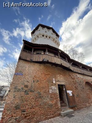 [P10] Intrare » foto by AZE
 - 
<span class="allrVoted glyphicon glyphicon-heart hidden" id="av1505751"></span>
<a class="m-l-10 hidden" id="sv1505751" onclick="voting_Foto_DelVot(,1505751,27170)" role="button">șterge vot <span class="glyphicon glyphicon-remove"></span></a>
<a id="v91505751" class=" c-red"  onclick="voting_Foto_SetVot(1505751)" role="button"><span class="glyphicon glyphicon-heart-empty"></span> <b>LIKE</b> = Votează poza</a> <img class="hidden"  id="f1505751W9" src="/imagini/loader.gif" border="0" /><span class="AjErrMes hidden" id="e1505751ErM"></span>