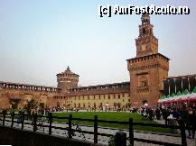 [P28] Milano, Castello Sforzesco: Piazza d'Armi la început de octombrie 2010 » foto by mariana.olaru
 - 
<span class="allrVoted glyphicon glyphicon-heart hidden" id="av335622"></span>
<a class="m-l-10 hidden" id="sv335622" onclick="voting_Foto_DelVot(,335622,27191)" role="button">șterge vot <span class="glyphicon glyphicon-remove"></span></a>
<a id="v9335622" class=" c-red"  onclick="voting_Foto_SetVot(335622)" role="button"><span class="glyphicon glyphicon-heart-empty"></span> <b>LIKE</b> = Votează poza</a> <img class="hidden"  id="f335622W9" src="/imagini/loader.gif" border="0" /><span class="AjErrMes hidden" id="e335622ErM"></span>