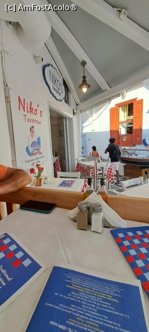 [P21] Niko’s Taverna, răsfoind meniurile tipărite » foto by irinad
 - 
<span class="allrVoted glyphicon glyphicon-heart hidden" id="av1538051"></span>
<a class="m-l-10 hidden" id="sv1538051" onclick="voting_Foto_DelVot(,1538051,27222)" role="button">șterge vot <span class="glyphicon glyphicon-remove"></span></a>
<a id="v91538051" class=" c-red"  onclick="voting_Foto_SetVot(1538051)" role="button"><span class="glyphicon glyphicon-heart-empty"></span> <b>LIKE</b> = Votează poza</a> <img class="hidden"  id="f1538051W9" src="/imagini/loader.gif" border="0" /><span class="AjErrMes hidden" id="e1538051ErM"></span>