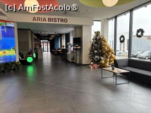 [P05] Aria Aqua Parc,bistro de la intrare » foto by AZE
 - 
<span class="allrVoted glyphicon glyphicon-heart hidden" id="av1460646"></span>
<a class="m-l-10 hidden" id="sv1460646" onclick="voting_Foto_DelVot(,1460646,27262)" role="button">șterge vot <span class="glyphicon glyphicon-remove"></span></a>
<a id="v91460646" class=" c-red"  onclick="voting_Foto_SetVot(1460646)" role="button"><span class="glyphicon glyphicon-heart-empty"></span> <b>LIKE</b> = Votează poza</a> <img class="hidden"  id="f1460646W9" src="/imagini/loader.gif" border="0" /><span class="AjErrMes hidden" id="e1460646ErM"></span>