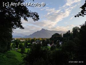 [P20] Untersberg este cel mai nordic munte din Alpii Berchtesgaden, un pinten proeminent care se întinde pe granița dintre Berchtesgaden, Germania și Salzburg, Austria. Cel mai înalt vârf al acestui munte este Berchtesgaden Hochthron la 1.973 de metri. » foto by ultrasro
 - 
<span class="allrVoted glyphicon glyphicon-heart hidden" id="av1278673"></span>
<a class="m-l-10 hidden" id="sv1278673" onclick="voting_Foto_DelVot(,1278673,27314)" role="button">șterge vot <span class="glyphicon glyphicon-remove"></span></a>
<a id="v91278673" class=" c-red"  onclick="voting_Foto_SetVot(1278673)" role="button"><span class="glyphicon glyphicon-heart-empty"></span> <b>LIKE</b> = Votează poza</a> <img class="hidden"  id="f1278673W9" src="/imagini/loader.gif" border="0" /><span class="AjErrMes hidden" id="e1278673ErM"></span>