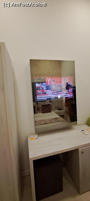 [P25] Hotel INN Rossio, camera primită la întoarcerea din Madeira, TV, frigider » foto by irinad
 - 
<span class="allrVoted glyphicon glyphicon-heart hidden" id="av1502954"></span>
<a class="m-l-10 hidden" id="sv1502954" onclick="voting_Foto_DelVot(,1502954,27403)" role="button">șterge vot <span class="glyphicon glyphicon-remove"></span></a>
<a id="v91502954" class=" c-red"  onclick="voting_Foto_SetVot(1502954)" role="button"><span class="glyphicon glyphicon-heart-empty"></span> <b>LIKE</b> = Votează poza</a> <img class="hidden"  id="f1502954W9" src="/imagini/loader.gif" border="0" /><span class="AjErrMes hidden" id="e1502954ErM"></span>