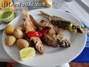 [P21] Restaurante Puerto de Laguete; 3 pești la 13 euro » foto by crismis
 - 
<span class="allrVoted glyphicon glyphicon-heart hidden" id="av1489746"></span>
<a class="m-l-10 hidden" id="sv1489746" onclick="voting_Foto_DelVot(,1489746,27460)" role="button">șterge vot <span class="glyphicon glyphicon-remove"></span></a>
<a id="v91489746" class=" c-red"  onclick="voting_Foto_SetVot(1489746)" role="button"><span class="glyphicon glyphicon-heart-empty"></span> <b>LIKE</b> = Votează poza</a> <img class="hidden"  id="f1489746W9" src="/imagini/loader.gif" border="0" /><span class="AjErrMes hidden" id="e1489746ErM"></span>