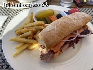 P85 [JAN-2023] Xanadu Makadi Bay - sandviş cu somon la Agora Snack