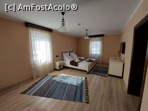 [P15] Alta camera » foto by ancutza26
 - 
<span class="allrVoted glyphicon glyphicon-heart hidden" id="av1305123"></span>
<a class="m-l-10 hidden" id="sv1305123" onclick="voting_Foto_DelVot(,1305123,27527)" role="button">șterge vot <span class="glyphicon glyphicon-remove"></span></a>
<a id="v91305123" class=" c-red"  onclick="voting_Foto_SetVot(1305123)" role="button"><span class="glyphicon glyphicon-heart-empty"></span> <b>LIKE</b> = Votează poza</a> <img class="hidden"  id="f1305123W9" src="/imagini/loader.gif" border="0" /><span class="AjErrMes hidden" id="e1305123ErM"></span>