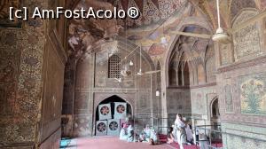P10 [MAY-2022] Moscheea Wazir Khan