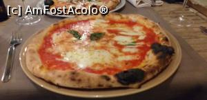 [P42] Pizza Margherita la Pizzeria Da Donato » foto by irinad
 - 
<span class="allrVoted glyphicon glyphicon-heart hidden" id="av1312720"></span>
<a class="m-l-10 hidden" id="sv1312720" onclick="voting_Foto_DelVot(,1312720,27607)" role="button">șterge vot <span class="glyphicon glyphicon-remove"></span></a>
<a id="v91312720" class=" c-red"  onclick="voting_Foto_SetVot(1312720)" role="button"><span class="glyphicon glyphicon-heart-empty"></span> <b>LIKE</b> = Votează poza</a> <img class="hidden"  id="f1312720W9" src="/imagini/loader.gif" border="0" /><span class="AjErrMes hidden" id="e1312720ErM"></span>