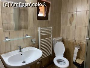 [P32] Pensiunea Melania Chiojdu - baia » foto by nicole33
 - 
<span class="allrVoted glyphicon glyphicon-heart hidden" id="av1511497"></span>
<a class="m-l-10 hidden" id="sv1511497" onclick="voting_Foto_DelVot(,1511497,27780)" role="button">șterge vot <span class="glyphicon glyphicon-remove"></span></a>
<a id="v91511497" class=" c-red"  onclick="voting_Foto_SetVot(1511497)" role="button"><span class="glyphicon glyphicon-heart-empty"></span> <b>LIKE</b> = Votează poza</a> <img class="hidden"  id="f1511497W9" src="/imagini/loader.gif" border="0" /><span class="AjErrMes hidden" id="e1511497ErM"></span>