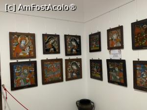 [P80] Muzeul de icoane pe sticlă » foto by AZE
 - 
<span class="allrVoted glyphicon glyphicon-heart hidden" id="av1405236"></span>
<a class="m-l-10 hidden" id="sv1405236" onclick="voting_Foto_DelVot(,1405236,27800)" role="button">șterge vot <span class="glyphicon glyphicon-remove"></span></a>
<a id="v91405236" class=" c-red"  onclick="voting_Foto_SetVot(1405236)" role="button"><span class="glyphicon glyphicon-heart-empty"></span> <b>LIKE</b> = Votează poza</a> <img class="hidden"  id="f1405236W9" src="/imagini/loader.gif" border="0" /><span class="AjErrMes hidden" id="e1405236ErM"></span>