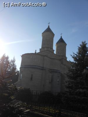 [P11] Iași - Biserica "Sfinții Trei Ierarhi". Vedere dinspre nord-est. » foto by iulianic
 - 
<span class="allrVoted glyphicon glyphicon-heart hidden" id="av1347977"></span>
<a class="m-l-10 hidden" id="sv1347977" onclick="voting_Foto_DelVot(,1347977,27873)" role="button">șterge vot <span class="glyphicon glyphicon-remove"></span></a>
<a id="v91347977" class=" c-red"  onclick="voting_Foto_SetVot(1347977)" role="button"><span class="glyphicon glyphicon-heart-empty"></span> <b>LIKE</b> = Votează poza</a> <img class="hidden"  id="f1347977W9" src="/imagini/loader.gif" border="0" /><span class="AjErrMes hidden" id="e1347977ErM"></span>