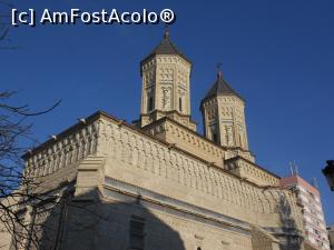 [P08] Iași - Biserica "Sfinții Trei Ierarhi". Detalii decorative. » foto by iulianic
 - 
<span class="allrVoted glyphicon glyphicon-heart hidden" id="av1347974"></span>
<a class="m-l-10 hidden" id="sv1347974" onclick="voting_Foto_DelVot(,1347974,27873)" role="button">șterge vot <span class="glyphicon glyphicon-remove"></span></a>
<a id="v91347974" class=" c-red"  onclick="voting_Foto_SetVot(1347974)" role="button"><span class="glyphicon glyphicon-heart-empty"></span> <b>LIKE</b> = Votează poza</a> <img class="hidden"  id="f1347974W9" src="/imagini/loader.gif" border="0" /><span class="AjErrMes hidden" id="e1347974ErM"></span>