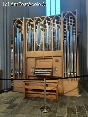 [P52] Hallgrímskirkja » foto by adso
 - 
<span class="allrVoted glyphicon glyphicon-heart hidden" id="av1513285"></span>
<a class="m-l-10 hidden" id="sv1513285" onclick="voting_Foto_DelVot(,1513285,27932)" role="button">șterge vot <span class="glyphicon glyphicon-remove"></span></a>
<a id="v91513285" class=" c-red"  onclick="voting_Foto_SetVot(1513285)" role="button"><span class="glyphicon glyphicon-heart-empty"></span> <b>LIKE</b> = Votează poza</a> <img class="hidden"  id="f1513285W9" src="/imagini/loader.gif" border="0" /><span class="AjErrMes hidden" id="e1513285ErM"></span>