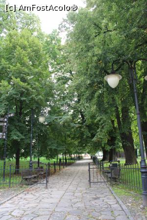 [P38] Jawor, Prin Park Pokoju (Parcul Păcii) spre Kościół Pokoju w Jaworze (Biserica Păcii din Jawor) » foto by mprofeanu
 - 
<span class="allrVoted glyphicon glyphicon-heart hidden" id="av1363017"></span>
<a class="m-l-10 hidden" id="sv1363017" onclick="voting_Foto_DelVot(,1363017,27945)" role="button">șterge vot <span class="glyphicon glyphicon-remove"></span></a>
<a id="v91363017" class=" c-red"  onclick="voting_Foto_SetVot(1363017)" role="button"><span class="glyphicon glyphicon-heart-empty"></span> <b>LIKE</b> = Votează poza</a> <img class="hidden"  id="f1363017W9" src="/imagini/loader.gif" border="0" /><span class="AjErrMes hidden" id="e1363017ErM"></span>