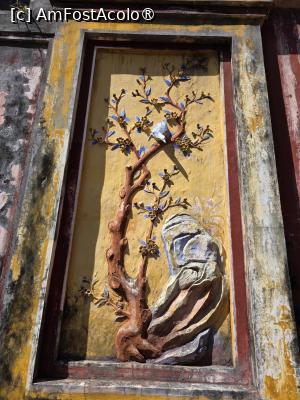 [P24] Templul Hung To Mieu; detaliu » foto by crismis
 - 
<span class="allrVoted glyphicon glyphicon-heart hidden" id="av1545076"></span>
<a class="m-l-10 hidden" id="sv1545076" onclick="voting_Foto_DelVot(,1545076,27970)" role="button">șterge vot <span class="glyphicon glyphicon-remove"></span></a>
<a id="v91545076" class=" c-red"  onclick="voting_Foto_SetVot(1545076)" role="button"><span class="glyphicon glyphicon-heart-empty"></span> <b>LIKE</b> = Votează poza</a> <img class="hidden"  id="f1545076W9" src="/imagini/loader.gif" border="0" /><span class="AjErrMes hidden" id="e1545076ErM"></span>