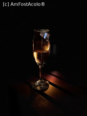 [P12] Prosecco, anyone? » foto by raluca banu
 - 
<span class="allrVoted glyphicon glyphicon-heart hidden" id="av1465298"></span>
<a class="m-l-10 hidden" id="sv1465298" onclick="voting_Foto_DelVot(,1465298,28054)" role="button">șterge vot <span class="glyphicon glyphicon-remove"></span></a>
<a id="v91465298" class=" c-red"  onclick="voting_Foto_SetVot(1465298)" role="button"><span class="glyphicon glyphicon-heart-empty"></span> <b>LIKE</b> = Votează poza</a> <img class="hidden"  id="f1465298W9" src="/imagini/loader.gif" border="0" /><span class="AjErrMes hidden" id="e1465298ErM"></span>