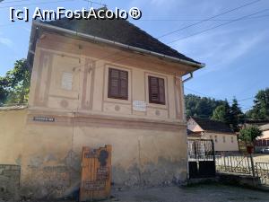 [P12] Rășinari,casa memorial Emil Cioran » foto by AZE
 - 
<span class="allrVoted glyphicon glyphicon-heart hidden" id="av1390126"></span>
<a class="m-l-10 hidden" id="sv1390126" onclick="voting_Foto_DelVot(,1390126,28257)" role="button">șterge vot <span class="glyphicon glyphicon-remove"></span></a>
<a id="v91390126" class=" c-red"  onclick="voting_Foto_SetVot(1390126)" role="button"><span class="glyphicon glyphicon-heart-empty"></span> <b>LIKE</b> = Votează poza</a> <img class="hidden"  id="f1390126W9" src="/imagini/loader.gif" border="0" /><span class="AjErrMes hidden" id="e1390126ErM"></span>