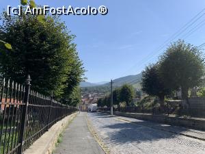 [P19] Rășinari,stradă » foto by AZE
 - 
<span class="allrVoted glyphicon glyphicon-heart hidden" id="av1390133"></span>
<a class="m-l-10 hidden" id="sv1390133" onclick="voting_Foto_DelVot(,1390133,28257)" role="button">șterge vot <span class="glyphicon glyphicon-remove"></span></a>
<a id="v91390133" class=" c-red"  onclick="voting_Foto_SetVot(1390133)" role="button"><span class="glyphicon glyphicon-heart-empty"></span> <b>LIKE</b> = Votează poza</a> <img class="hidden"  id="f1390133W9" src="/imagini/loader.gif" border="0" /><span class="AjErrMes hidden" id="e1390133ErM"></span>