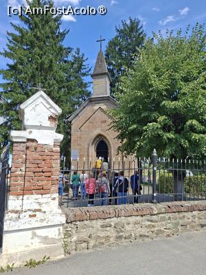 [P07] Mausoleul lui Andrei Șaguna » foto by Carmen Ion
 - 
<span class="allrVoted glyphicon glyphicon-heart hidden" id="av1510966"></span>
<a class="m-l-10 hidden" id="sv1510966" onclick="voting_Foto_DelVot(,1510966,28257)" role="button">șterge vot <span class="glyphicon glyphicon-remove"></span></a>
<a id="v91510966" class=" c-red"  onclick="voting_Foto_SetVot(1510966)" role="button"><span class="glyphicon glyphicon-heart-empty"></span> <b>LIKE</b> = Votează poza</a> <img class="hidden"  id="f1510966W9" src="/imagini/loader.gif" border="0" /><span class="AjErrMes hidden" id="e1510966ErM"></span>