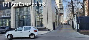 [P01] Chișinău, Calea Ieșilor 6B, Complexul Rezidențial „Artima”, Pe aici se intra în Curtea cu locuri de parcare, Mașina noastră » foto by mprofeanu
 - 
<span class="allrVoted glyphicon glyphicon-heart hidden" id="av1479032"></span>
<a class="m-l-10 hidden" id="sv1479032" onclick="voting_Foto_DelVot(,1479032,28351)" role="button">șterge vot <span class="glyphicon glyphicon-remove"></span></a>
<a id="v91479032" class=" c-red"  onclick="voting_Foto_SetVot(1479032)" role="button"><span class="glyphicon glyphicon-heart-empty"></span> <b>LIKE</b> = Votează poza</a> <img class="hidden"  id="f1479032W9" src="/imagini/loader.gif" border="0" /><span class="AjErrMes hidden" id="e1479032ErM"></span>