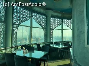 [P22] Al Dawar Revolving Restaurant - Cairo Tower » foto by adso
 - 
<span class="allrVoted glyphicon glyphicon-heart hidden" id="av1433144"></span>
<a class="m-l-10 hidden" id="sv1433144" onclick="voting_Foto_DelVot(,1433144,28496)" role="button">șterge vot <span class="glyphicon glyphicon-remove"></span></a>
<a id="v91433144" class=" c-red"  onclick="voting_Foto_SetVot(1433144)" role="button"><span class="glyphicon glyphicon-heart-empty"></span> <b>LIKE</b> = Votează poza</a> <img class="hidden"  id="f1433144W9" src="/imagini/loader.gif" border="0" /><span class="AjErrMes hidden" id="e1433144ErM"></span>