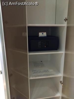 [P09] TRYP by Wyndham - Dulapul » foto by Yoda
 - 
<span class="allrVoted glyphicon glyphicon-heart hidden" id="av1525847"></span>
<a class="m-l-10 hidden" id="sv1525847" onclick="voting_Foto_DelVot(,1525847,28648)" role="button">șterge vot <span class="glyphicon glyphicon-remove"></span></a>
<a id="v91525847" class=" c-red"  onclick="voting_Foto_SetVot(1525847)" role="button"><span class="glyphicon glyphicon-heart-empty"></span> <b>LIKE</b> = Votează poza</a> <img class="hidden"  id="f1525847W9" src="/imagini/loader.gif" border="0" /><span class="AjErrMes hidden" id="e1525847ErM"></span>