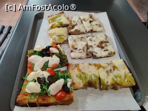 [P48] Pizza al Porto » foto by crismis
 - 
<span class="allrVoted glyphicon glyphicon-heart hidden" id="av1442433"></span>
<a class="m-l-10 hidden" id="sv1442433" onclick="voting_Foto_DelVot(,1442433,28672)" role="button">șterge vot <span class="glyphicon glyphicon-remove"></span></a>
<a id="v91442433" class=" c-red"  onclick="voting_Foto_SetVot(1442433)" role="button"><span class="glyphicon glyphicon-heart-empty"></span> <b>LIKE</b> = Votează poza</a> <img class="hidden"  id="f1442433W9" src="/imagini/loader.gif" border="0" /><span class="AjErrMes hidden" id="e1442433ErM"></span>