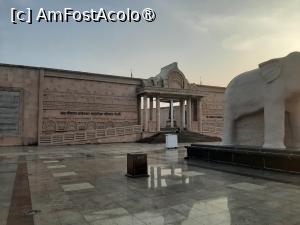 [P17] Parcul Memorial Ambedkar » foto by adso
 - 
<span class="allrVoted glyphicon glyphicon-heart hidden" id="av1442137"></span>
<a class="m-l-10 hidden" id="sv1442137" onclick="voting_Foto_DelVot(,1442137,28680)" role="button">șterge vot <span class="glyphicon glyphicon-remove"></span></a>
<a id="v91442137" class=" c-red"  onclick="voting_Foto_SetVot(1442137)" role="button"><span class="glyphicon glyphicon-heart-empty"></span> <b>LIKE</b> = Votează poza</a> <img class="hidden"  id="f1442137W9" src="/imagini/loader.gif" border="0" /><span class="AjErrMes hidden" id="e1442137ErM"></span>