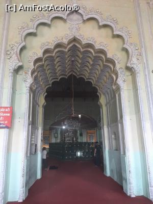 [P22] Bara Imambara » foto by adso
 - 
<span class="allrVoted glyphicon glyphicon-heart hidden" id="av1443174"></span>
<a class="m-l-10 hidden" id="sv1443174" onclick="voting_Foto_DelVot(,1443174,28680)" role="button">șterge vot <span class="glyphicon glyphicon-remove"></span></a>
<a id="v91443174" class=" c-red"  onclick="voting_Foto_SetVot(1443174)" role="button"><span class="glyphicon glyphicon-heart-empty"></span> <b>LIKE</b> = Votează poza</a> <img class="hidden"  id="f1443174W9" src="/imagini/loader.gif" border="0" /><span class="AjErrMes hidden" id="e1443174ErM"></span>