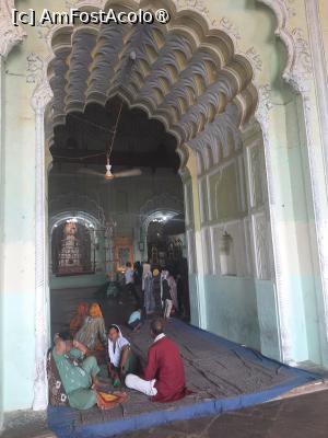 [P23] Bara Imambara » foto by adso
 - 
<span class="allrVoted glyphicon glyphicon-heart hidden" id="av1443175"></span>
<a class="m-l-10 hidden" id="sv1443175" onclick="voting_Foto_DelVot(,1443175,28680)" role="button">șterge vot <span class="glyphicon glyphicon-remove"></span></a>
<a id="v91443175" class=" c-red"  onclick="voting_Foto_SetVot(1443175)" role="button"><span class="glyphicon glyphicon-heart-empty"></span> <b>LIKE</b> = Votează poza</a> <img class="hidden"  id="f1443175W9" src="/imagini/loader.gif" border="0" /><span class="AjErrMes hidden" id="e1443175ErM"></span>