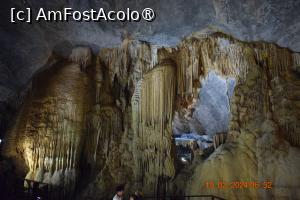 [P28] Paradise Cave - stalactite , stalagmite și coloane » foto by Pușcașu Marin
 - 
<span class="allrVoted glyphicon glyphicon-heart hidden" id="av1447217"></span>
<a class="m-l-10 hidden" id="sv1447217" onclick="voting_Foto_DelVot(,1447217,28715)" role="button">șterge vot <span class="glyphicon glyphicon-remove"></span></a>
<a id="v91447217" class=" c-red"  onclick="voting_Foto_SetVot(1447217)" role="button"><span class="glyphicon glyphicon-heart-empty"></span> <b>LIKE</b> = Votează poza</a> <img class="hidden"  id="f1447217W9" src="/imagini/loader.gif" border="0" /><span class="AjErrMes hidden" id="e1447217ErM"></span>